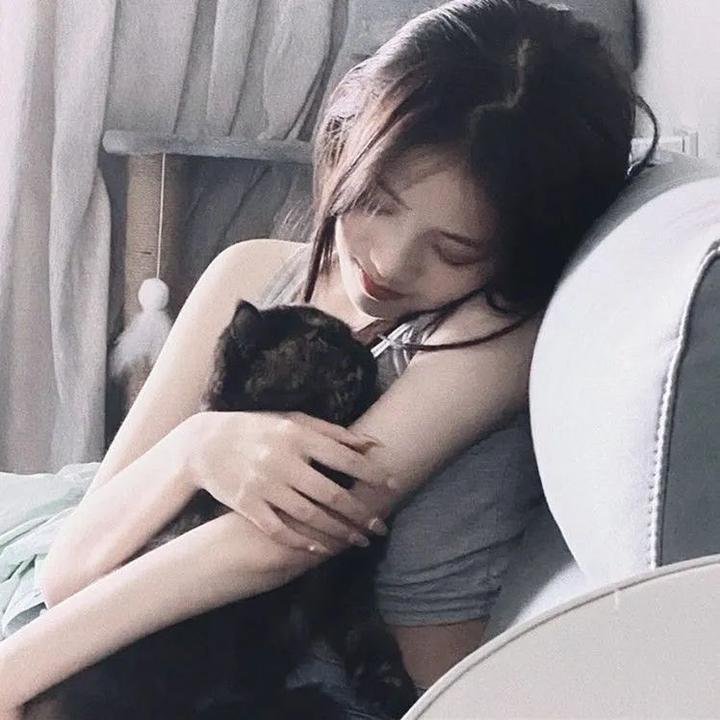 觉醒当天真千金又美又飒